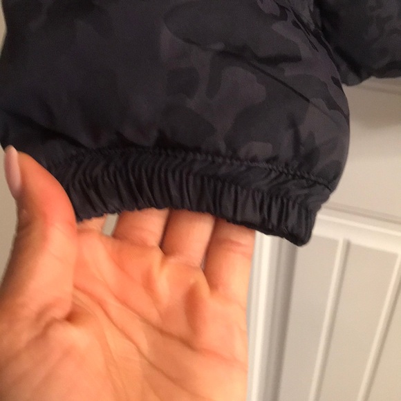 Jacket - Picture 2 of 6